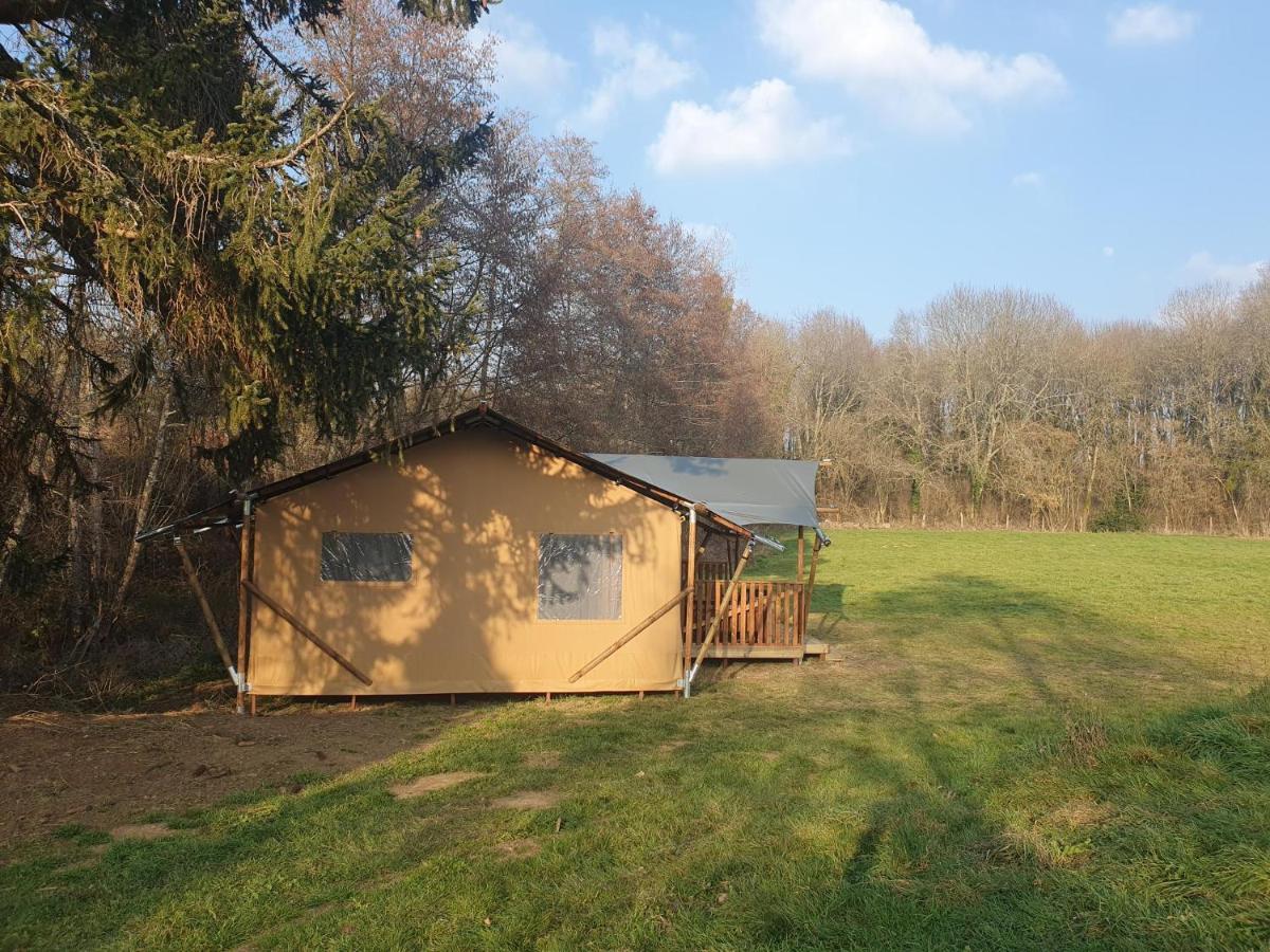 Luxury Safari Tents At Moulin Du Pommier Glamping & Camping Saulgond Zewnętrze zdjęcie