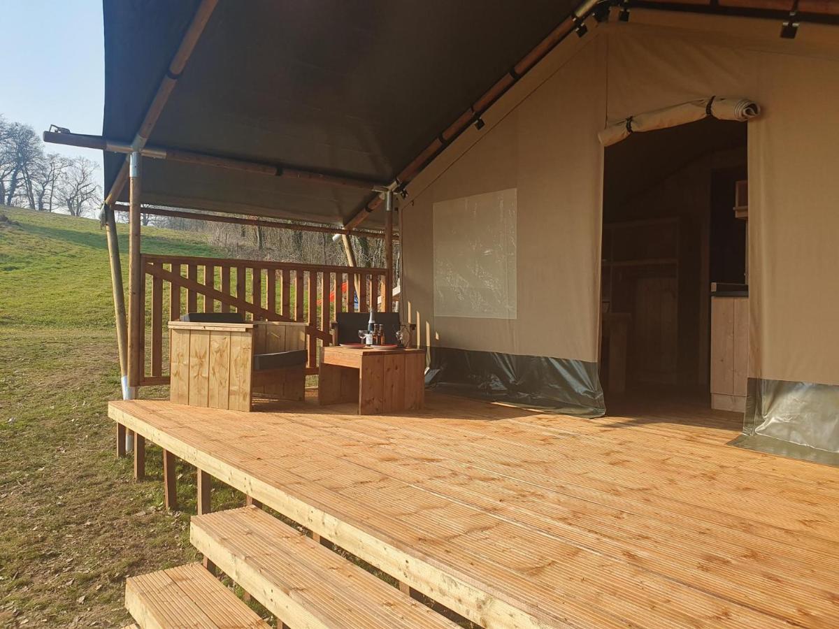 Luxury Safari Tents At Moulin Du Pommier Glamping & Camping Saulgond Zewnętrze zdjęcie