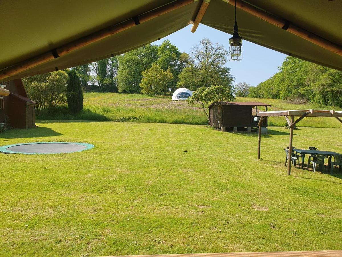 Luxury Safari Tents At Moulin Du Pommier Glamping & Camping Saulgond Zewnętrze zdjęcie