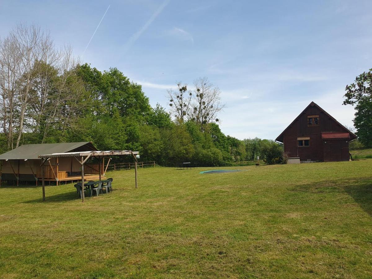 Luxury Safari Tents At Moulin Du Pommier Glamping & Camping Saulgond Zewnętrze zdjęcie