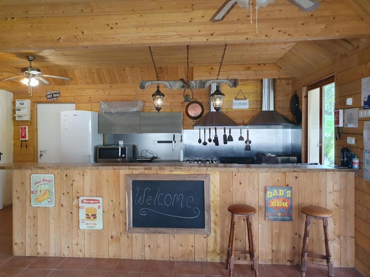 Luxury Safari Tents At Moulin Du Pommier Glamping & Camping Saulgond Zewnętrze zdjęcie