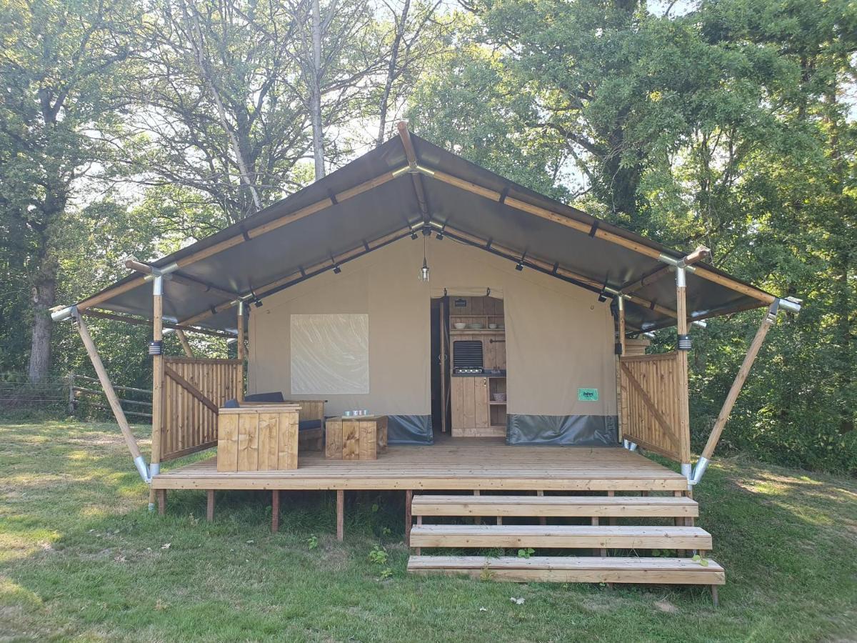 Luxury Safari Tents At Moulin Du Pommier Glamping & Camping Saulgond Zewnętrze zdjęcie