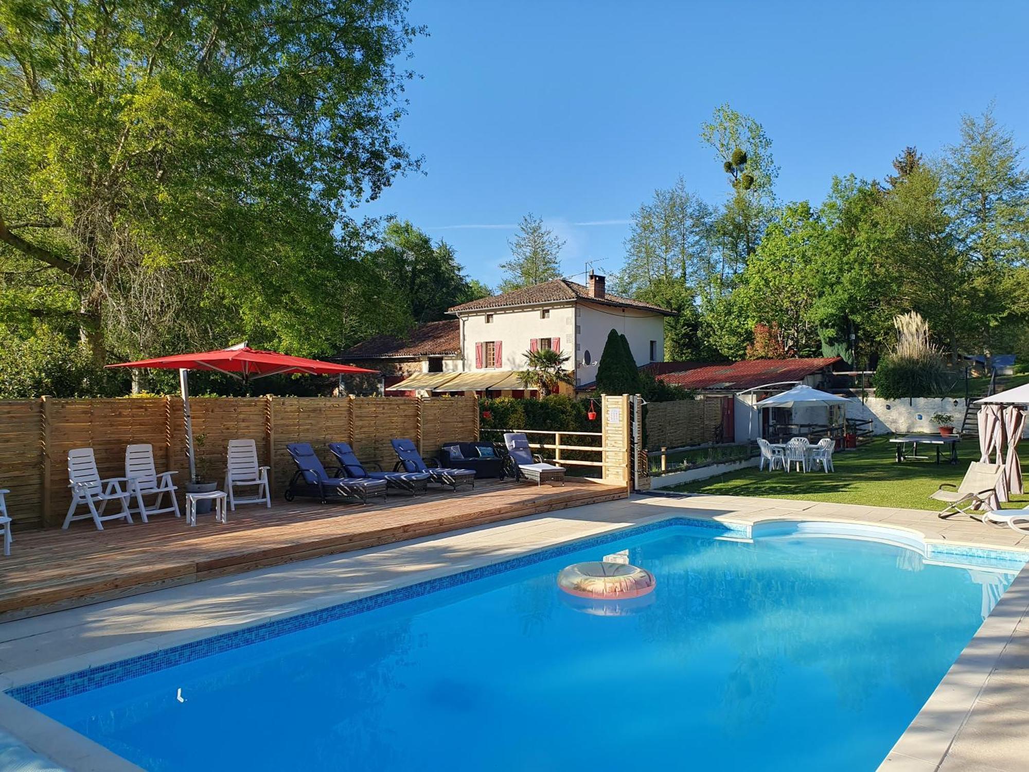 Luxury Safari Tents At Moulin Du Pommier Glamping & Camping Saulgond Zewnętrze zdjęcie